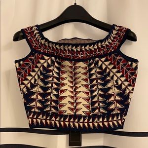NWT!!!!!BCBG Crop Top 😍😍